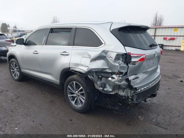 Photo 2 VIN: 5TDJZRFH8KS598057 - TOYOTA HIGHLANDER 