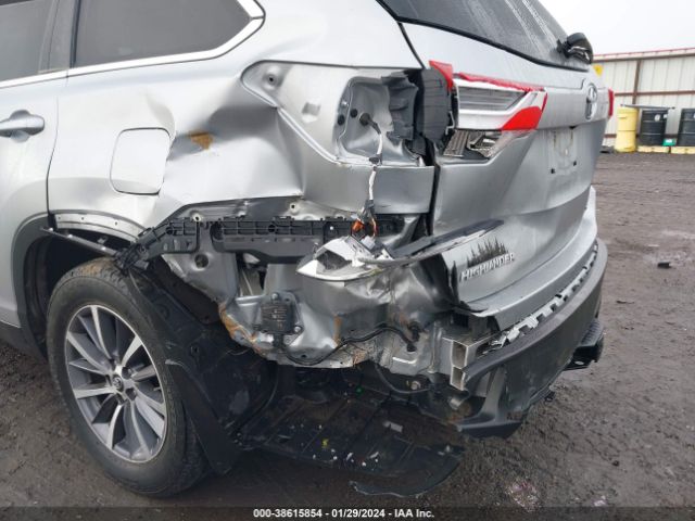 Photo 5 VIN: 5TDJZRFH8KS598057 - TOYOTA HIGHLANDER 