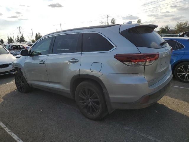 Photo 1 VIN: 5TDJZRFH8KS620266 - TOYOTA HIGHLANDER 