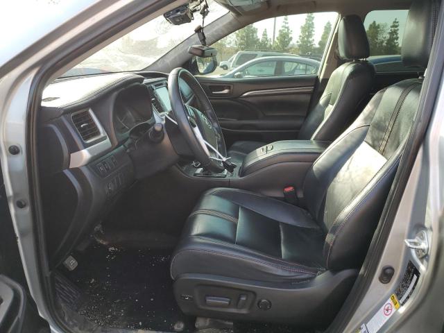 Photo 6 VIN: 5TDJZRFH8KS620266 - TOYOTA HIGHLANDER 