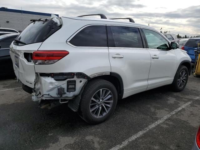 Photo 2 VIN: 5TDJZRFH9HS366995 - TOYOTA HIGHLANDER 