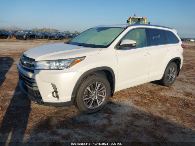 Photo 1 VIN: 5TDJZRFH9HS367838 - TOYOTA HIGHLANDER 