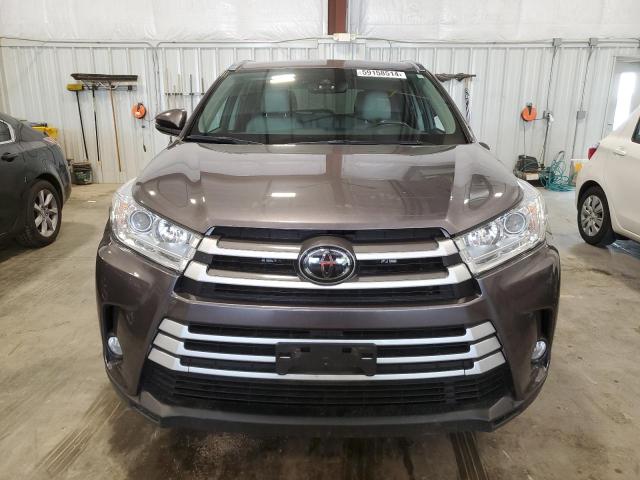 Photo 4 VIN: 5TDJZRFH9HS387961 - TOYOTA HIGHLANDER 