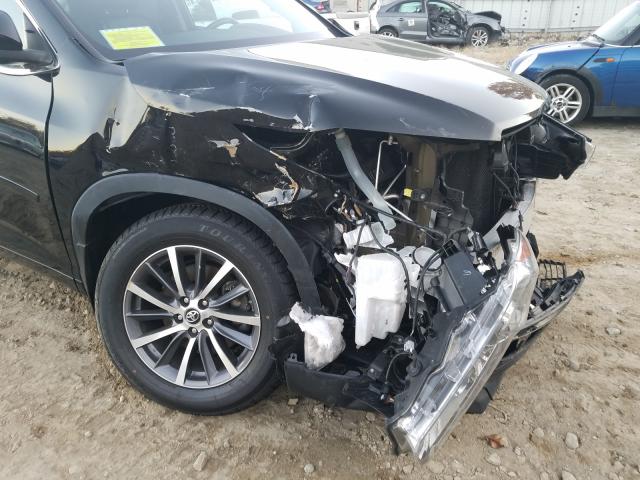 Photo 8 VIN: 5TDJZRFH9HS425625 - TOYOTA HIGHLANDER 