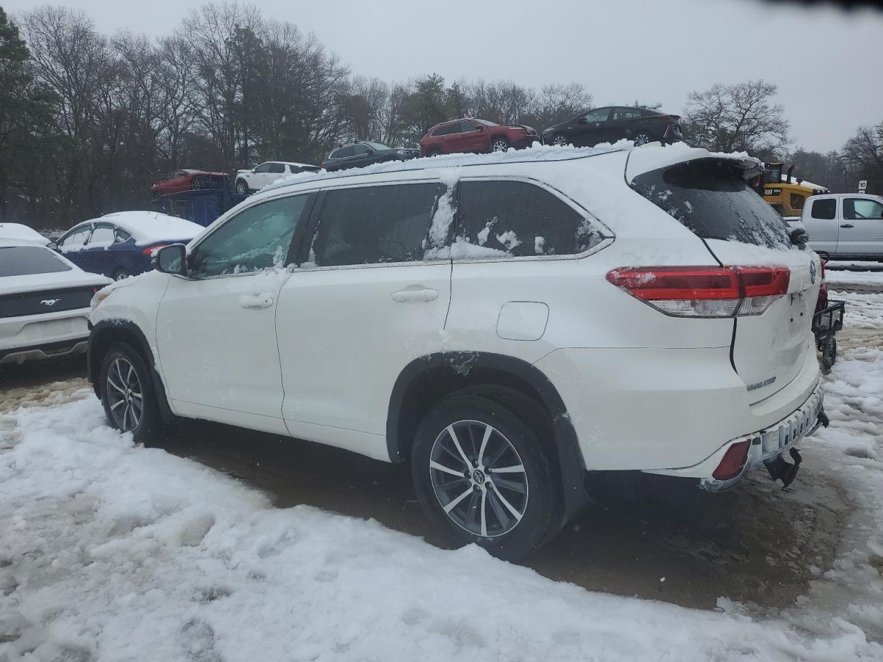 Photo 1 VIN: 5TDJZRFH9HS444935 - TOYOTA HIGHLANDER 