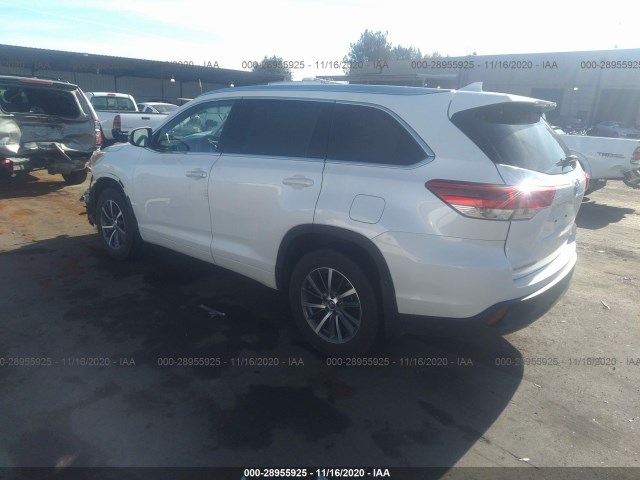 Photo 2 VIN: 5TDJZRFH9HS449438 - TOYOTA HIGHLANDER 