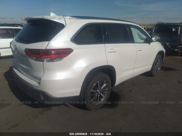 Photo 3 VIN: 5TDJZRFH9HS449438 - TOYOTA HIGHLANDER 