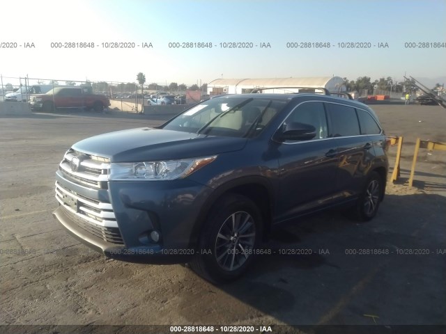 Photo 1 VIN: 5TDJZRFH9HS484030 - TOYOTA HIGHLANDER 