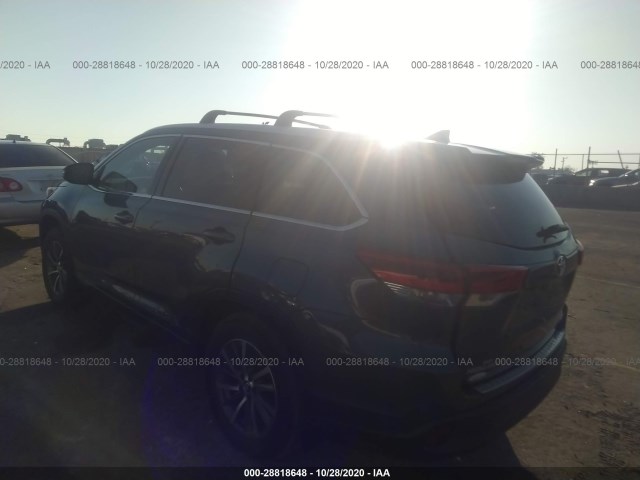 Photo 2 VIN: 5TDJZRFH9HS484030 - TOYOTA HIGHLANDER 