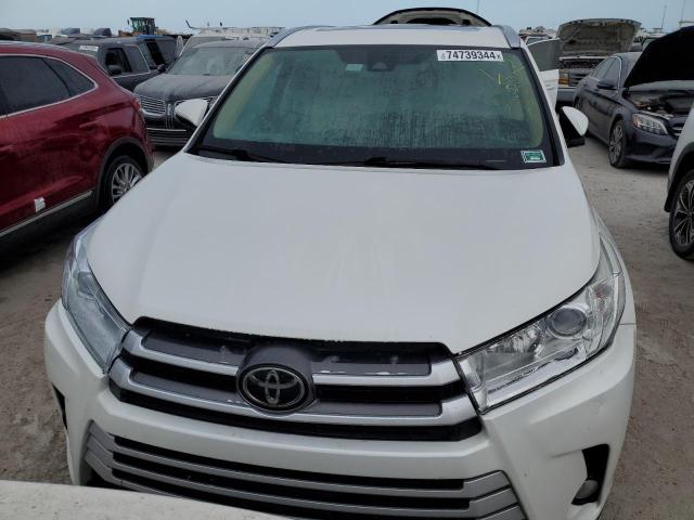 Photo 4 VIN: 5TDJZRFH9HS514305 - TOYOTA HIGHLANDER 