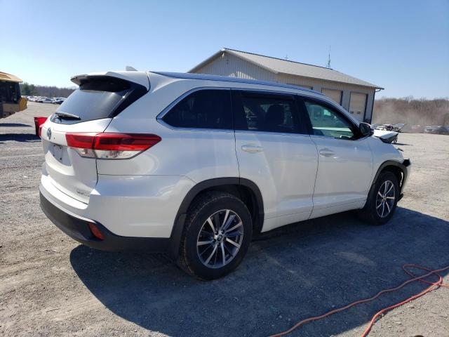 Photo 2 VIN: 5TDJZRFH9HS517835 - TOYOTA HIGHLANDER 