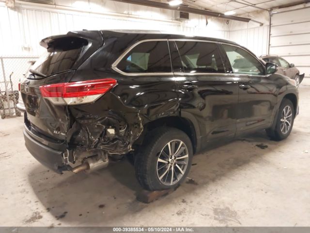 Photo 3 VIN: 5TDJZRFH9JS535676 - TOYOTA HIGHLANDER 