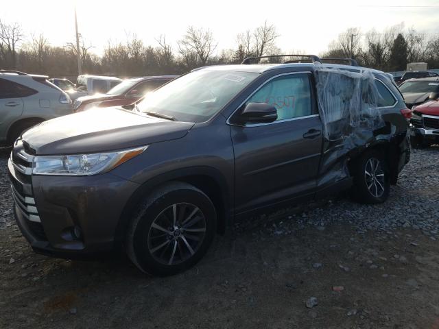 Photo 1 VIN: 5TDJZRFH9JS539131 - TOYOTA HIGHLANDER 