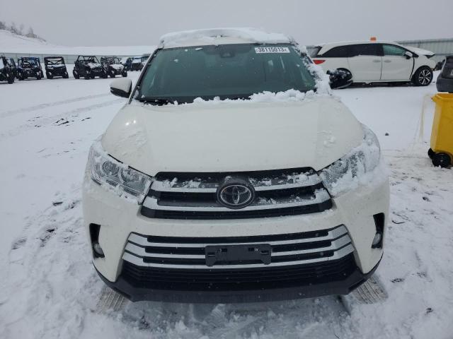 Photo 4 VIN: 5TDJZRFH9JS556625 - TOYOTA HIGHLANDER 