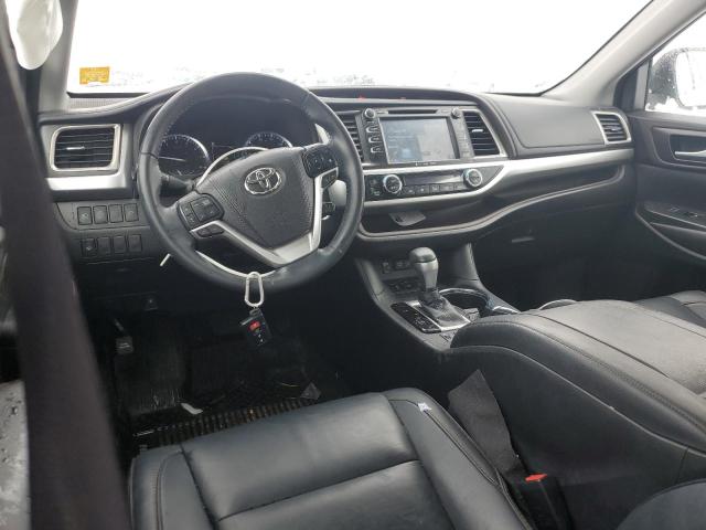 Photo 7 VIN: 5TDJZRFH9JS556625 - TOYOTA HIGHLANDER 