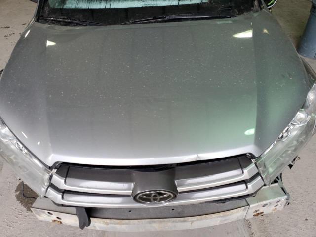 Photo 11 VIN: 5TDJZRFH9JS814187 - TOYOTA HIGHLANDER 