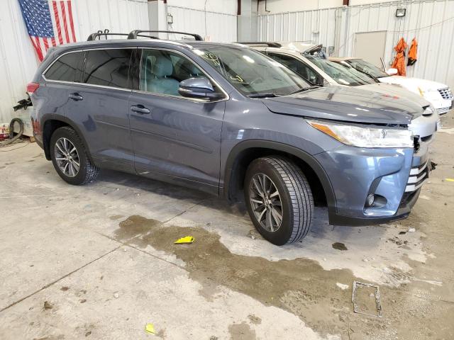 Photo 3 VIN: 5TDJZRFH9JS867892 - TOYOTA HIGHLANDER 