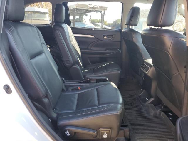 Photo 10 VIN: 5TDJZRFH9JS885311 - TOYOTA HIGHLANDER 