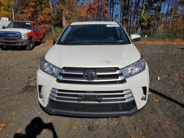 Photo 4 VIN: 5TDJZRFH9JS885311 - TOYOTA HIGHLANDER 