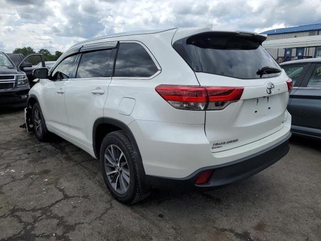 Photo 2 VIN: 5TDJZRFH9JS891853 - TOYOTA HIGHLANDER 