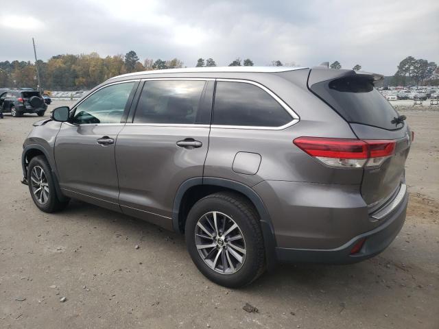 Photo 1 VIN: 5TDJZRFH9JS898334 - TOYOTA HIGHLANDER 