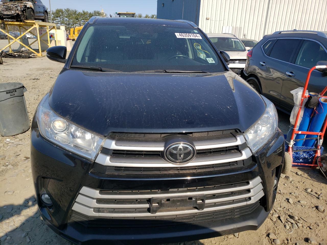 Photo 4 VIN: 5TDJZRFH9KS594440 - TOYOTA HIGHLANDER 