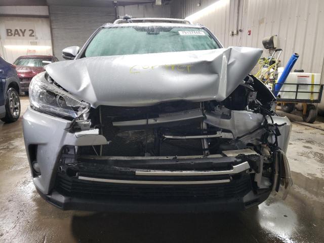 Photo 4 VIN: 5TDJZRFH9KS712163 - TOYOTA HIGHLANDER 