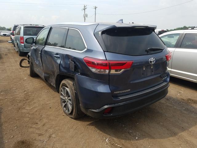 Photo 2 VIN: 5TDJZRFH9KS720991 - TOYOTA HIGHLANDER 