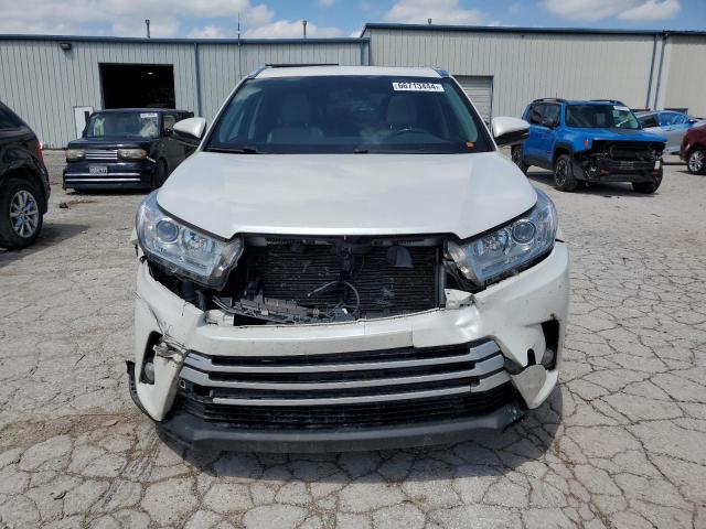 Photo 4 VIN: 5TDJZRFH9KS920625 - TOYOTA HIGHLANDER 