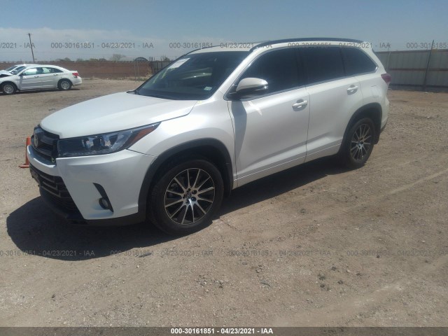 Photo 1 VIN: 5TDJZRFHXHS385510 - TOYOTA HIGHLANDER 