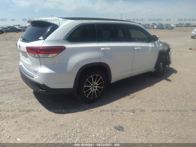 Photo 3 VIN: 5TDJZRFHXHS385510 - TOYOTA HIGHLANDER 