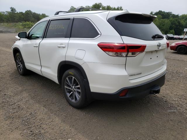 Photo 2 VIN: 5TDJZRFHXHS423298 - TOYOTA HIGHLANDER 