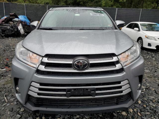 Photo 4 VIN: 5TDJZRFHXHS522221 - TOYOTA HIGHLANDER 