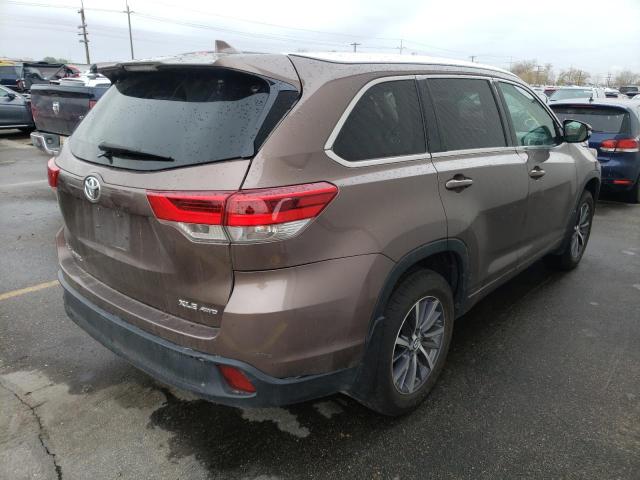 Photo 3 VIN: 5TDJZRFHXJS498489 - TOYOTA HIGHLANDER 