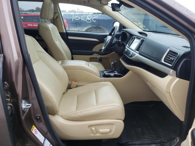 Photo 4 VIN: 5TDJZRFHXJS498489 - TOYOTA HIGHLANDER 