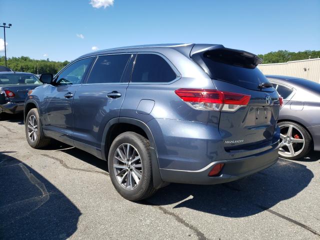 Photo 2 VIN: 5TDJZRFHXJS804946 - TOYOTA HIGHLANDER 