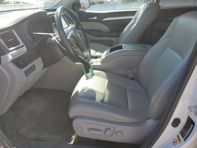 Photo 6 VIN: 5TDJZRFHXJS818555 - TOYOTA HIGHLANDER 