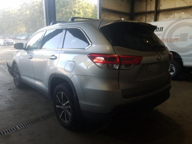 Photo 2 VIN: 5TDJZRFHXKS569692 - TOYOTA HIGHLANDER 