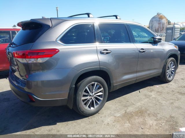 Photo 3 VIN: 5TDJZRFHXKS597850 - TOYOTA HIGHLANDER 