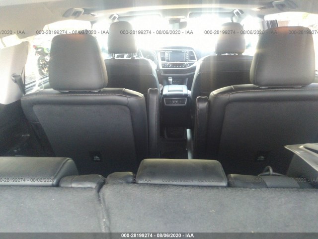 Photo 7 VIN: 5TDJZRFHXKS623248 - TOYOTA HIGHLANDER 