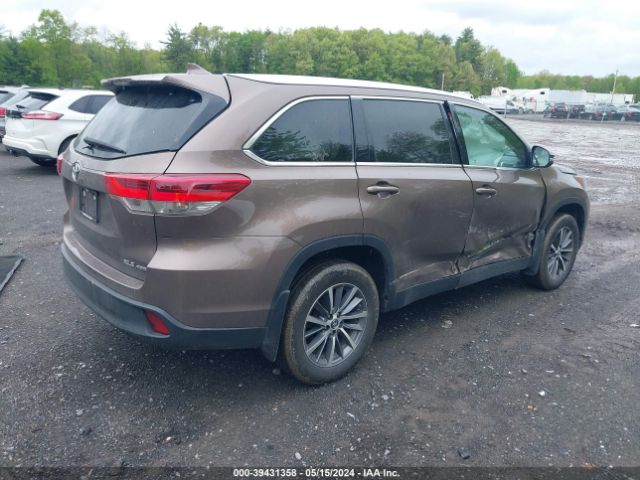 Photo 3 VIN: 5TDJZRFHXKS994569 - TOYOTA HIGHLANDER 