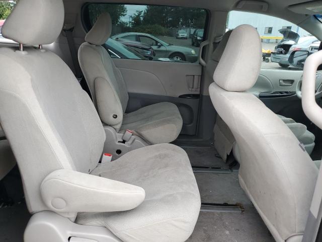 Photo 10 VIN: 5TDKA3DC1BS005560 - TOYOTA SIENNA 