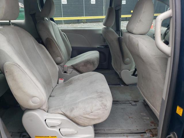 Photo 10 VIN: 5TDKA3DC1BS008295 - TOYOTA SIENNA 