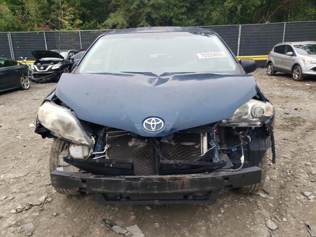 Photo 4 VIN: 5TDKA3DC1BS008295 - TOYOTA SIENNA 