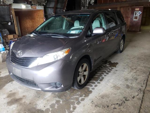 Photo 1 VIN: 5TDKA3DC1CS011800 - TOYOTA SIENNA BAS 