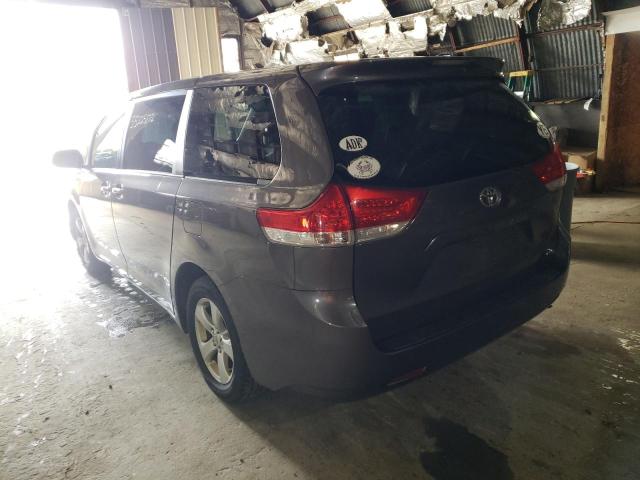 Photo 2 VIN: 5TDKA3DC1CS011800 - TOYOTA SIENNA BAS 