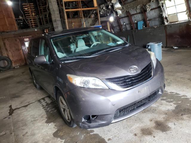 Photo 8 VIN: 5TDKA3DC1CS011800 - TOYOTA SIENNA BAS 