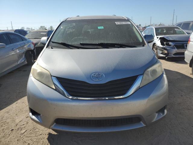 Photo 4 VIN: 5TDKA3DC2BS005261 - TOYOTA SIENNA BAS 