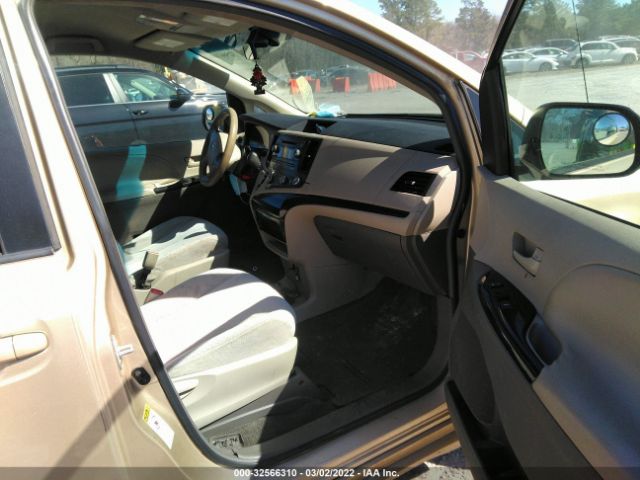 Photo 4 VIN: 5TDKA3DC2BS006250 - TOYOTA SIENNA 