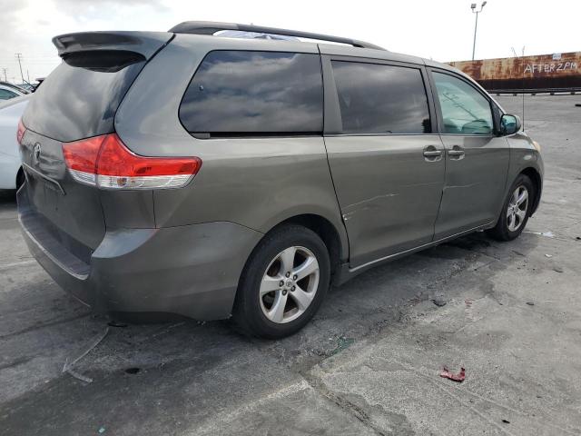 Photo 2 VIN: 5TDKA3DC2CS012941 - TOYOTA SIENNA BAS 